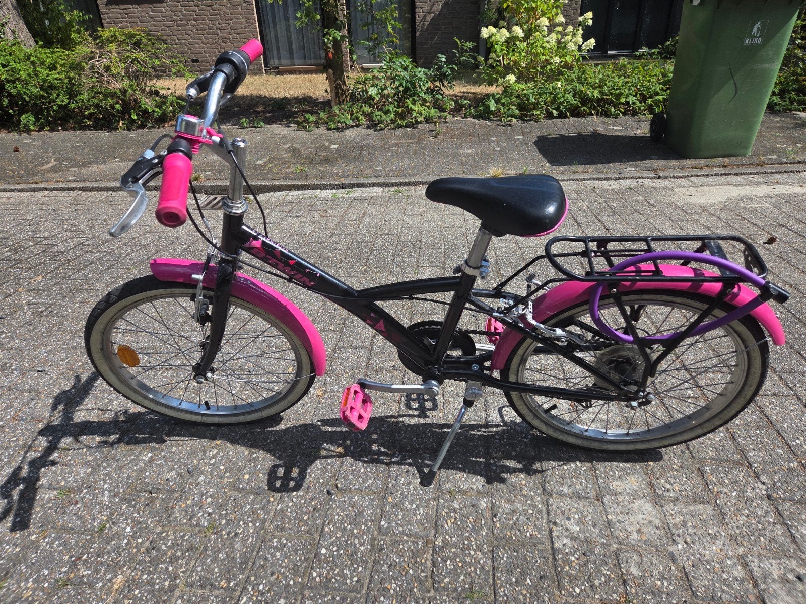 B'Twin kinderfiets 20 inch - roze/zwart, 6 versnellingen, Ophalen, 20 inch of meer, Gebruikt, Velgrem