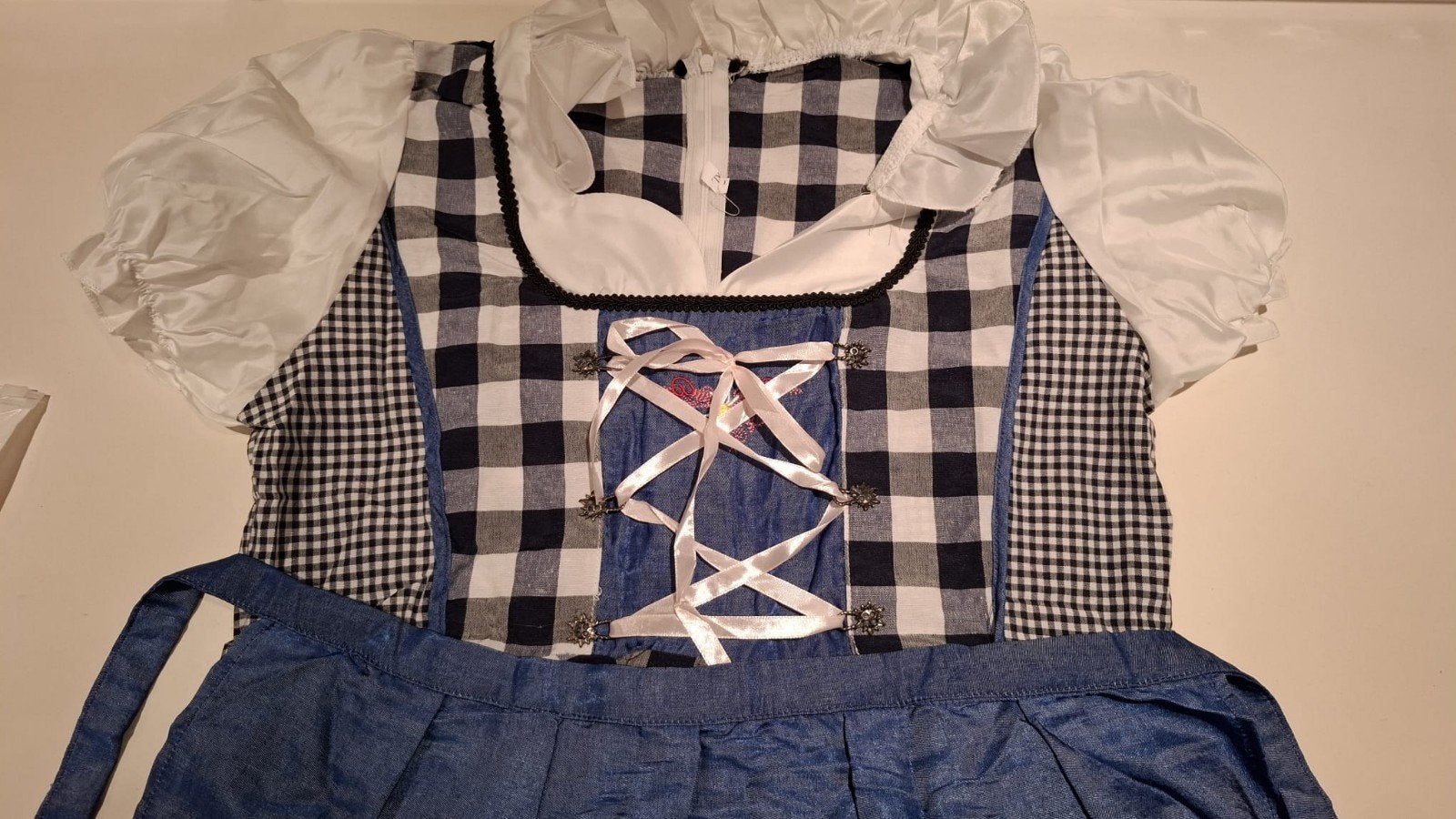 Dirndl jurk blauw geruit met witte blouse, Maat 38/40 (M), Carnaval, Ophalen of Verzenden, Kleding