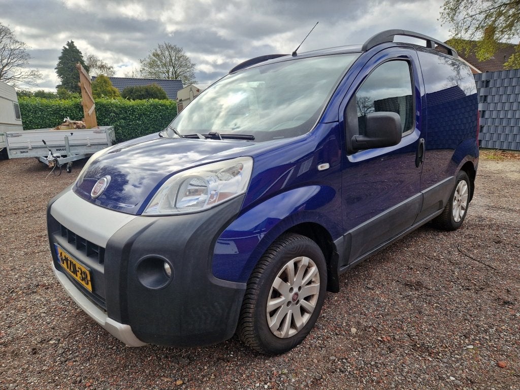 Fiat Fiorino 1.3 MJ Adventure 1op23,3 Airco/ Trekhaak, Auto's, Euro 5, Gebruikt, 23 km/l, Origineel Nederlands