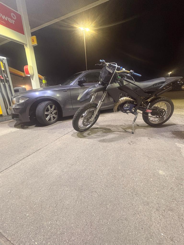 Aprilia SX50 Derbi D50B0 Blok - Snel Cilinder, Ophalen, 6 versnellingen, Gebruikt, Maximaal 45 km/u