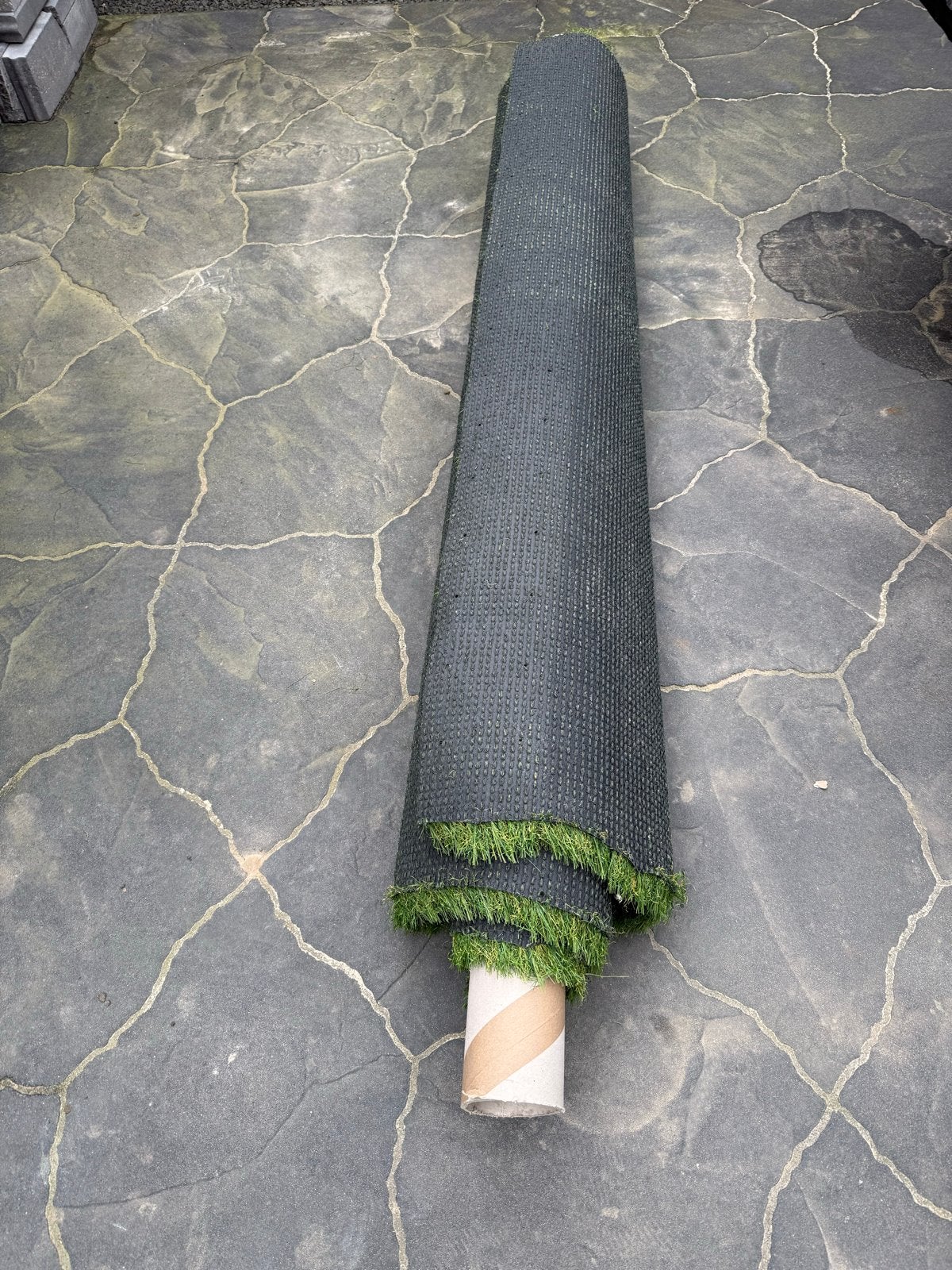 Luxe Reststuk Kunstgras Dubai 40 mm – ca. 2 x 1 meter, Tuin en Terras, Gras en Kunstgras, Ophalen, Nieuw, Minder dan 10 m², Kunstgras