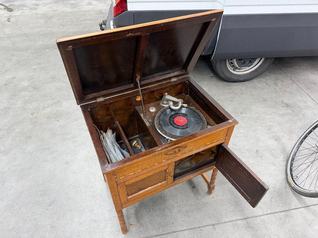 opwindbare kastgrammofoon met div platen, Ophalen of Verzenden