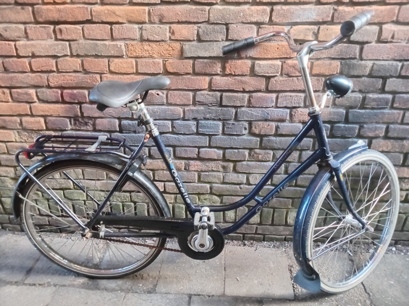 klein model oma fiets met licht slot en garantie, Fietsen en Brommers, 56 cm of meer, Ophalen