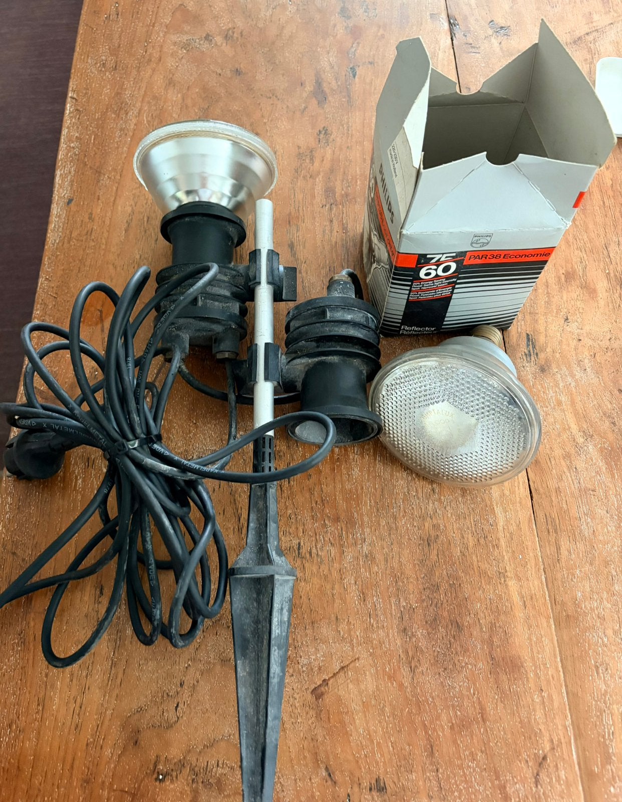 Tuin lampen met grondpen + 3 lampen, Tuin en Terras, Ophalen, Gebruikt, Minder dan 50 watt, Netvoeding