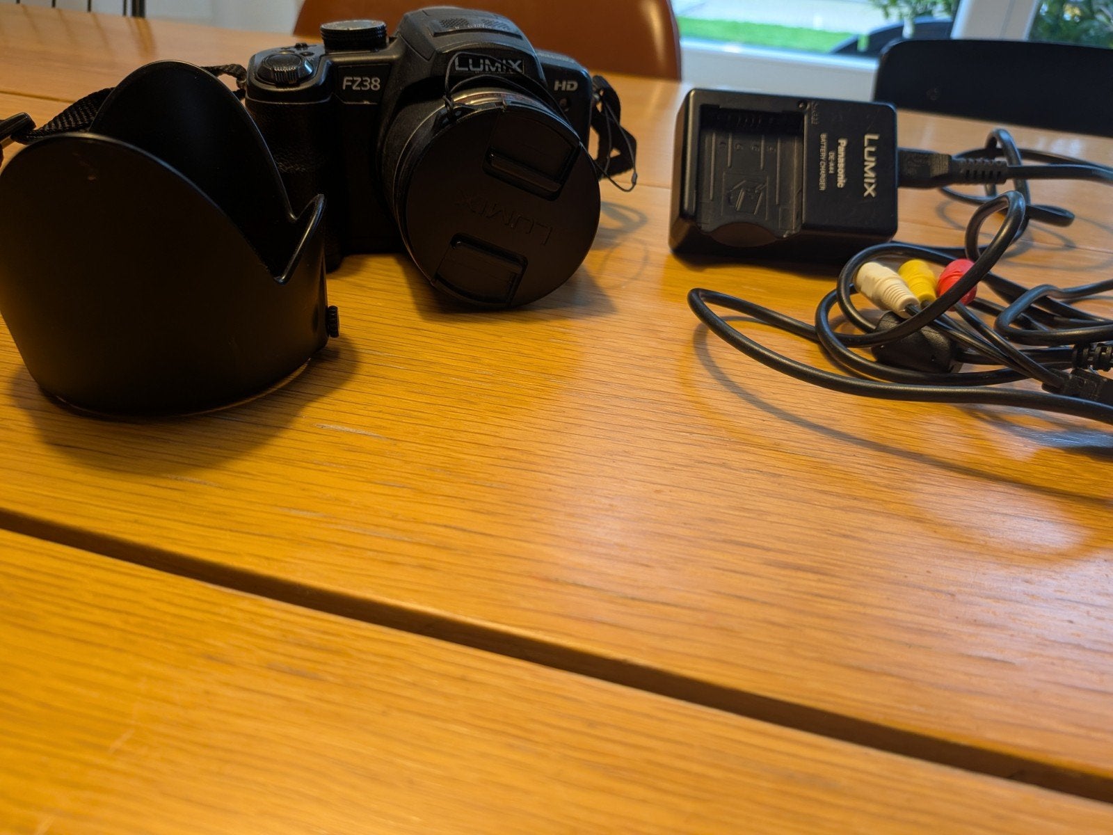 Panasonic lumix fz38 groothoekcamera, Panasonic, 20x of meer, Ophalen of Verzenden, Zo goed als nieuw