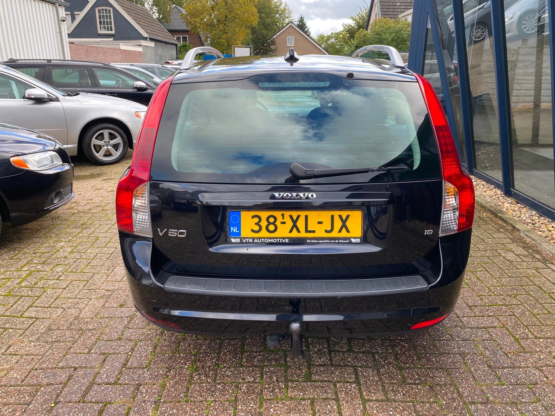 Volvo V50