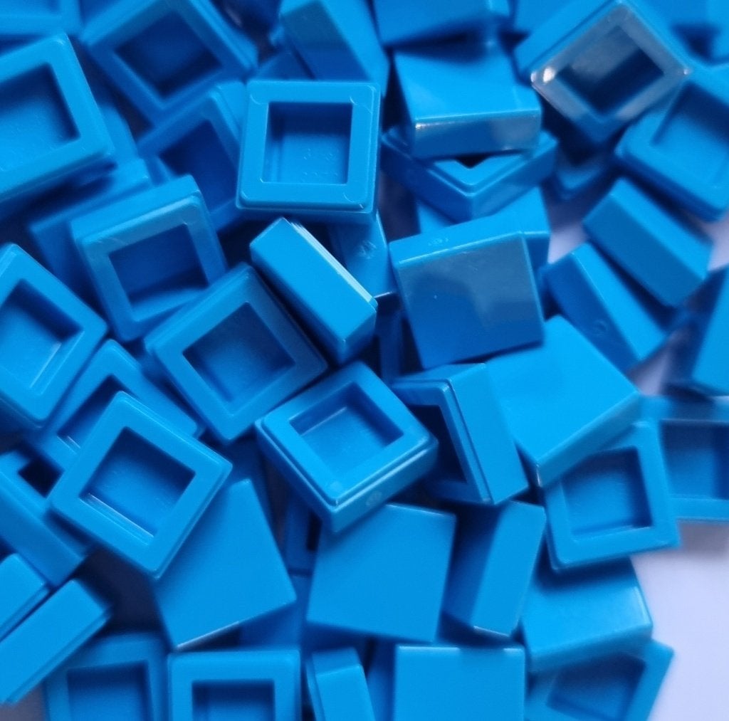 Lego 1x1 tile, Medium blue (per 100), Kinderen en Baby's, Speelgoed | Duplo en Lego, Nieuw, Lego, Losse stenen, Ophalen of Verzenden