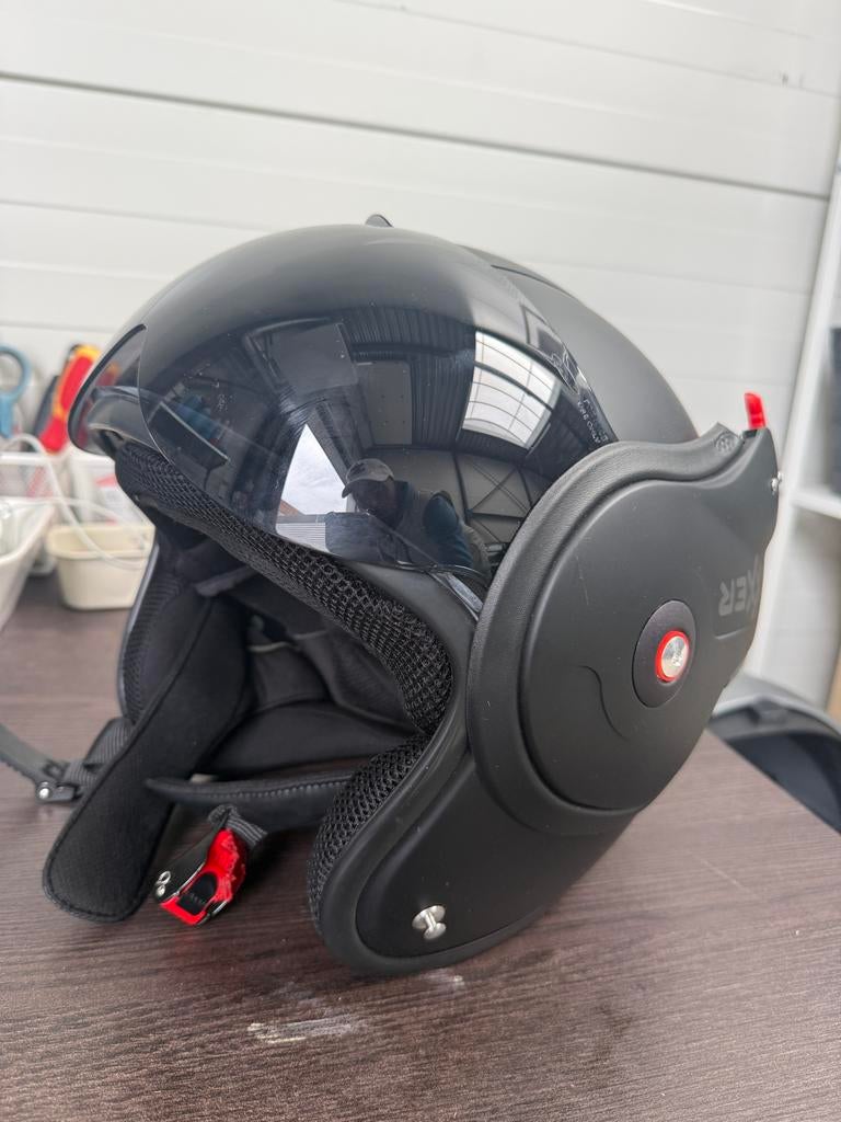 Roof Boxxer Helm Mat Zwart - Stijlvolle Systeemhelm, Fietsen en Brommers, Brommerhelmen, Ophalen of Verzenden, Zo goed als nieuw