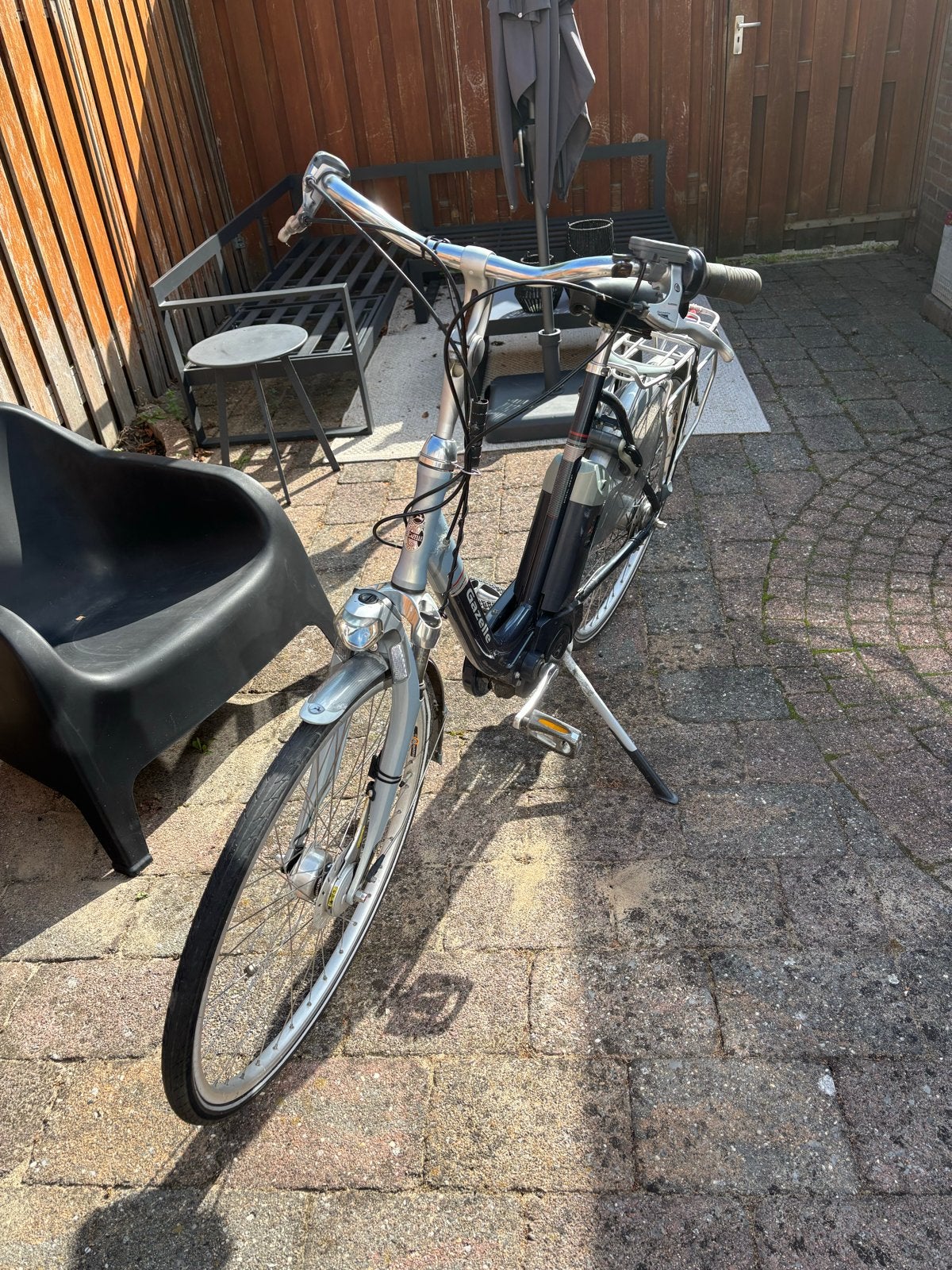 2 Gazelle Easyglider elektrische fietsen (zilver en goud), Ophalen of Verzenden, Gebruikt, Minder dan 30 km per accu, Gazelle