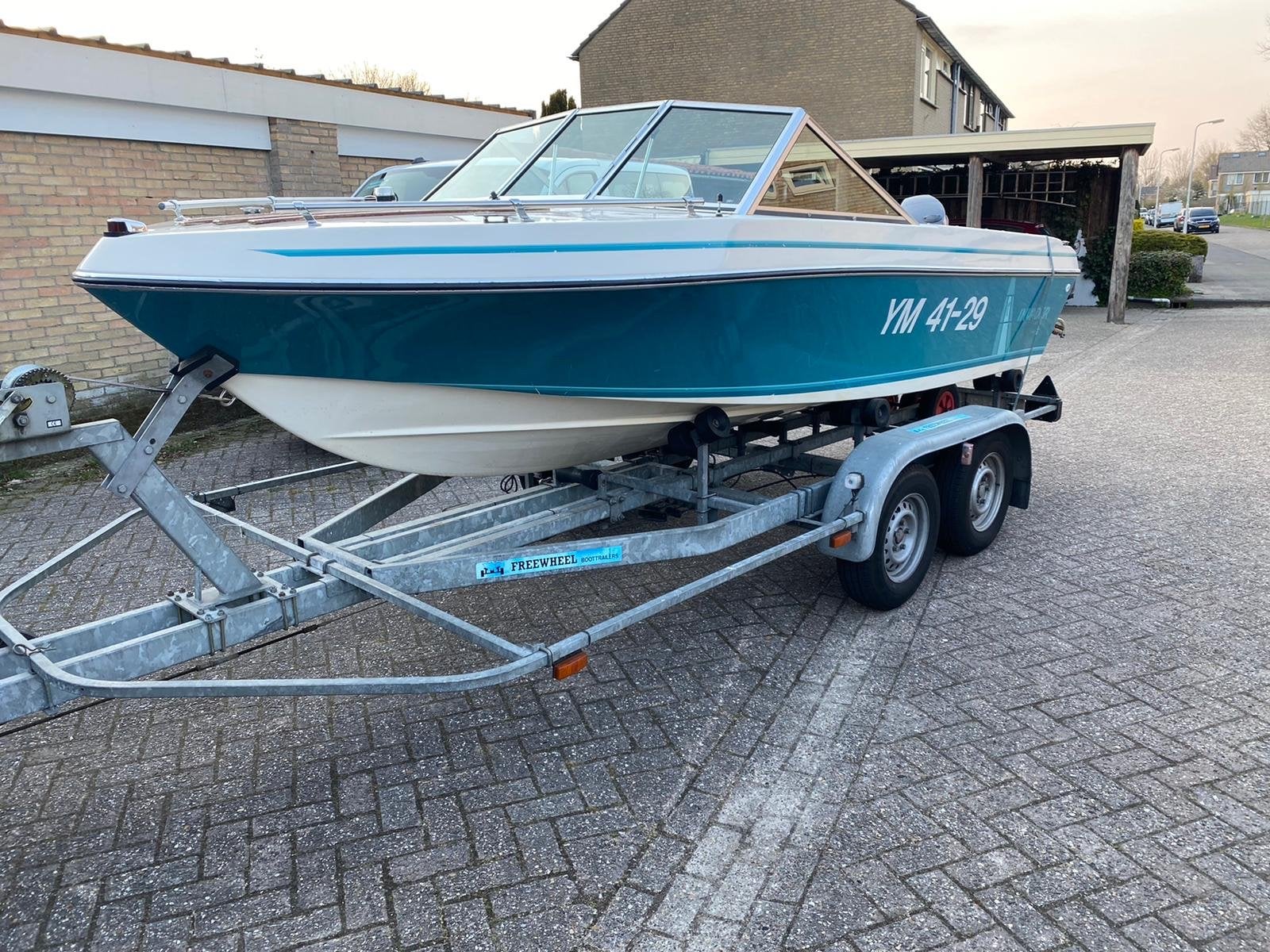 Invader speedboot met dubbelas trailer en 40 pk Yamaha, Ophalen, Overige merken, Gebruikt, Minder dan 70 pk