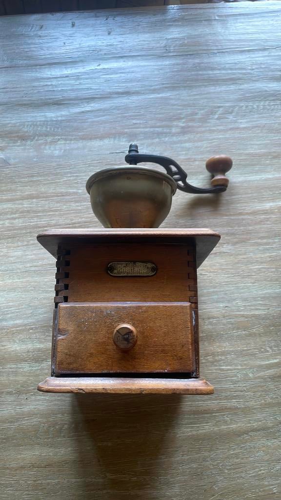 Vintage koffiemolen, Antiek en Kunst, Antiek | Keukenbenodigdheden, Ophalen