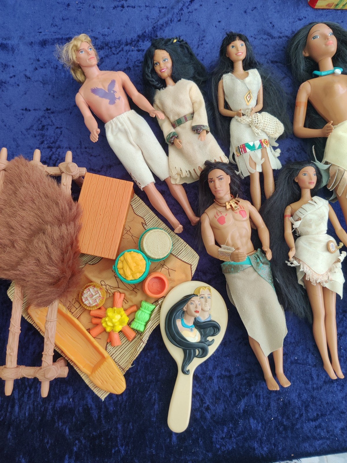 Pocahontas Disney Barbie poppen en accessoires, Ophalen of Verzenden, Gebruikt, Barbie