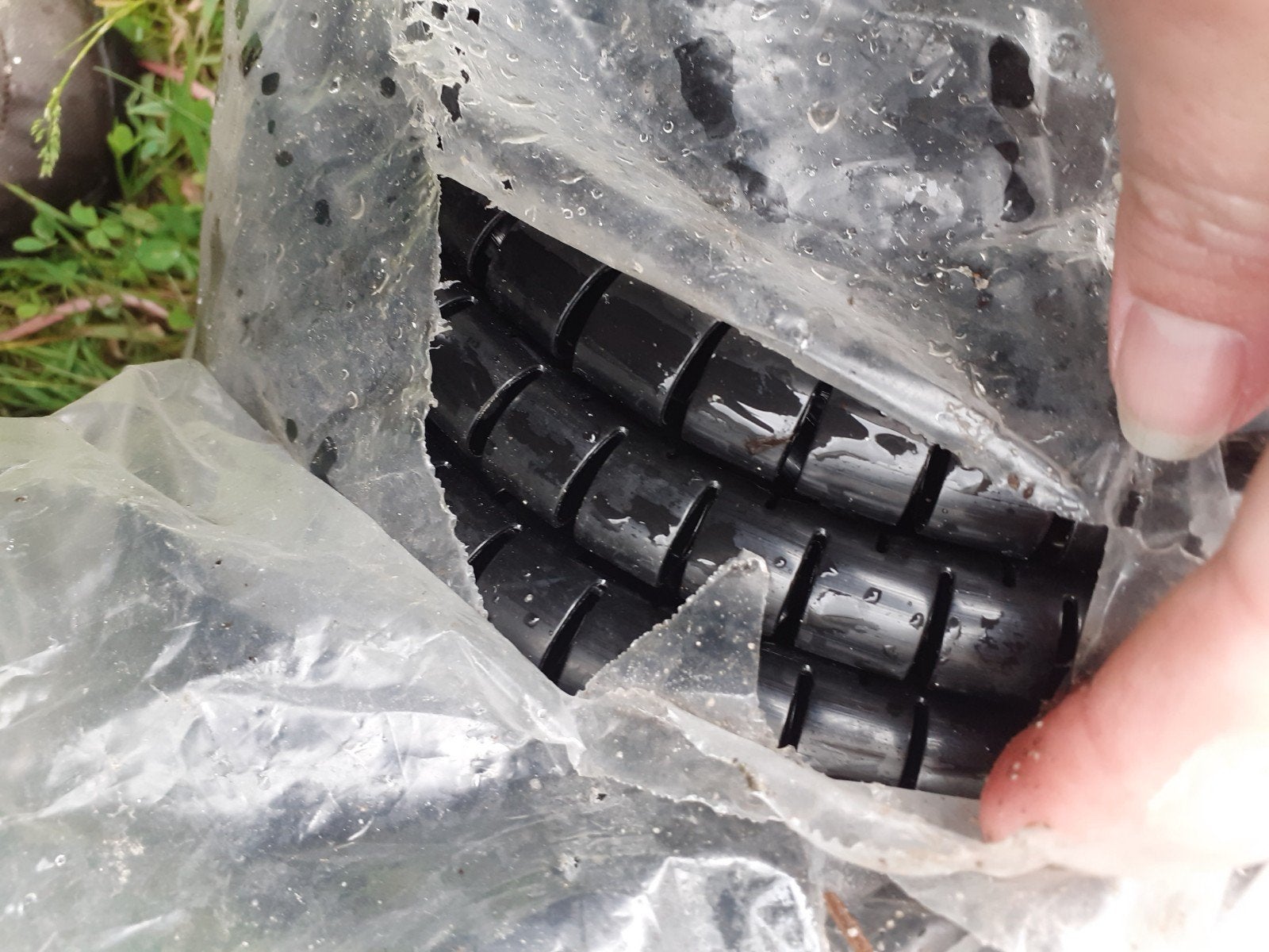Zwarte spiraal kabelbeschermer, nieuw in verpakking, Ophalen of Verzenden, Nieuw, Kabel of Snoer
