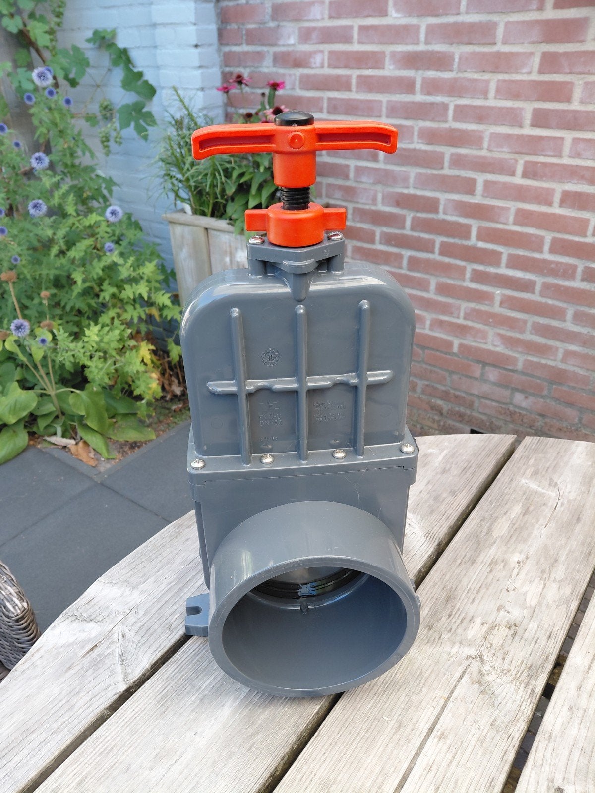 te koop. schuifafsluiter VDL 160 mm 2stuks., Ophalen of Verzenden, Nieuw