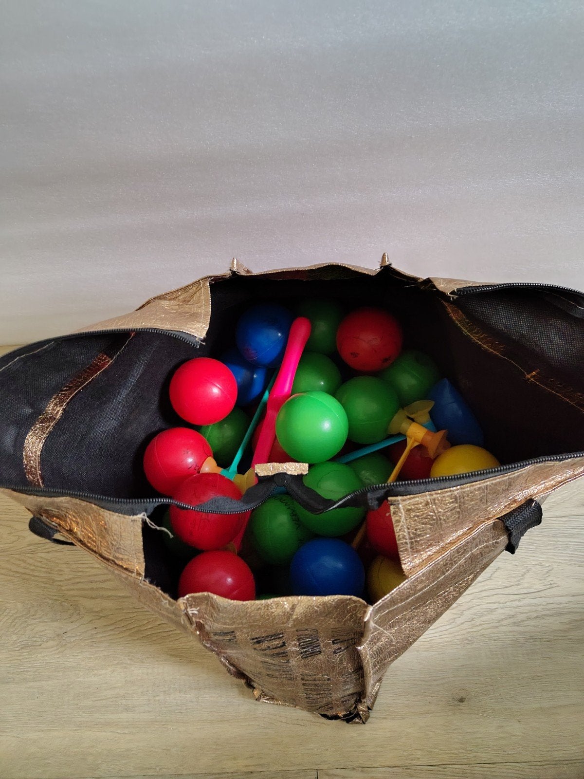 Tas met ballenbakballen, Ophalen of Verzenden, Gebruikt
