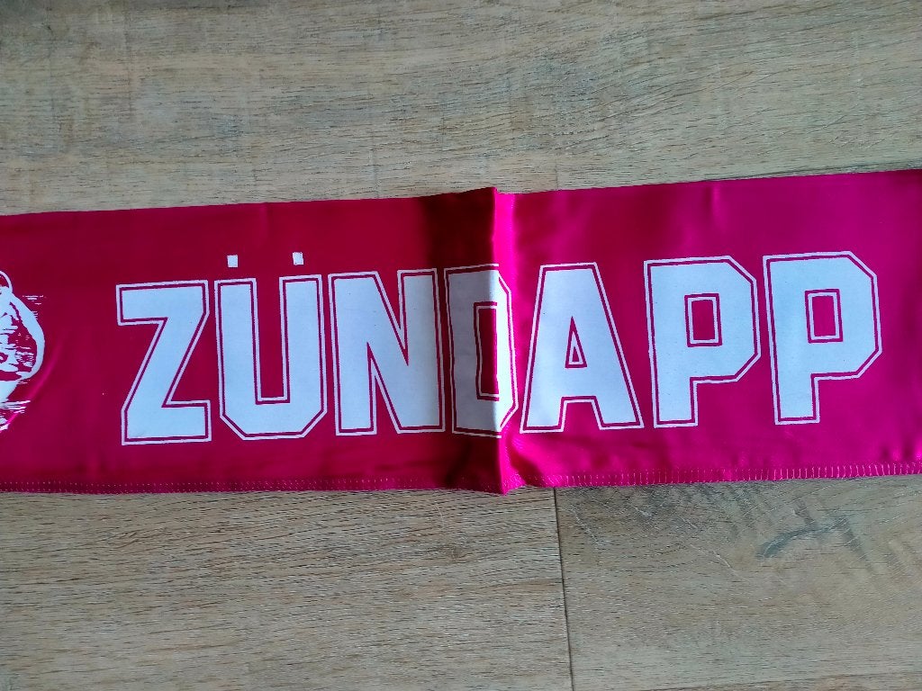 Foto 3 van Zundapp motor motoren merk vintage logo sjaaltje sjaal 1