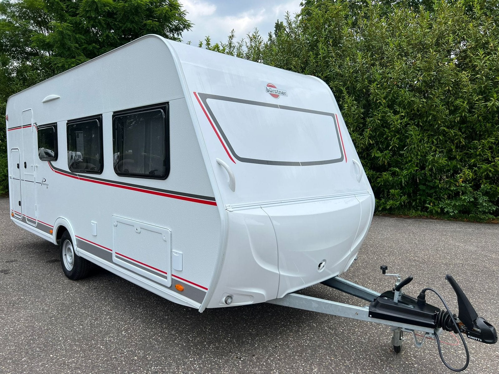 Burstner Premio 480 TK, Stapelbedden,2025, als nieuw!, Particulier, Bürstner, 5 tot 6 meter, Tot en met 6