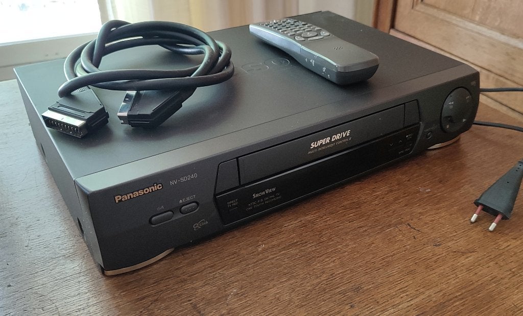 Panasonic NV-SD240 Super Drive VHS videorecorder, Ophalen, Gebruikt