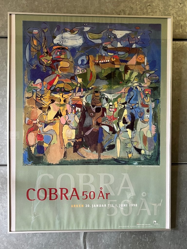 Poster Cobra 50 jaar Asger Jorn  in aluminium lijst, Rechthoekig Staand, Met lijst, Ophalen of Verzenden, Zo goed als nieuw
