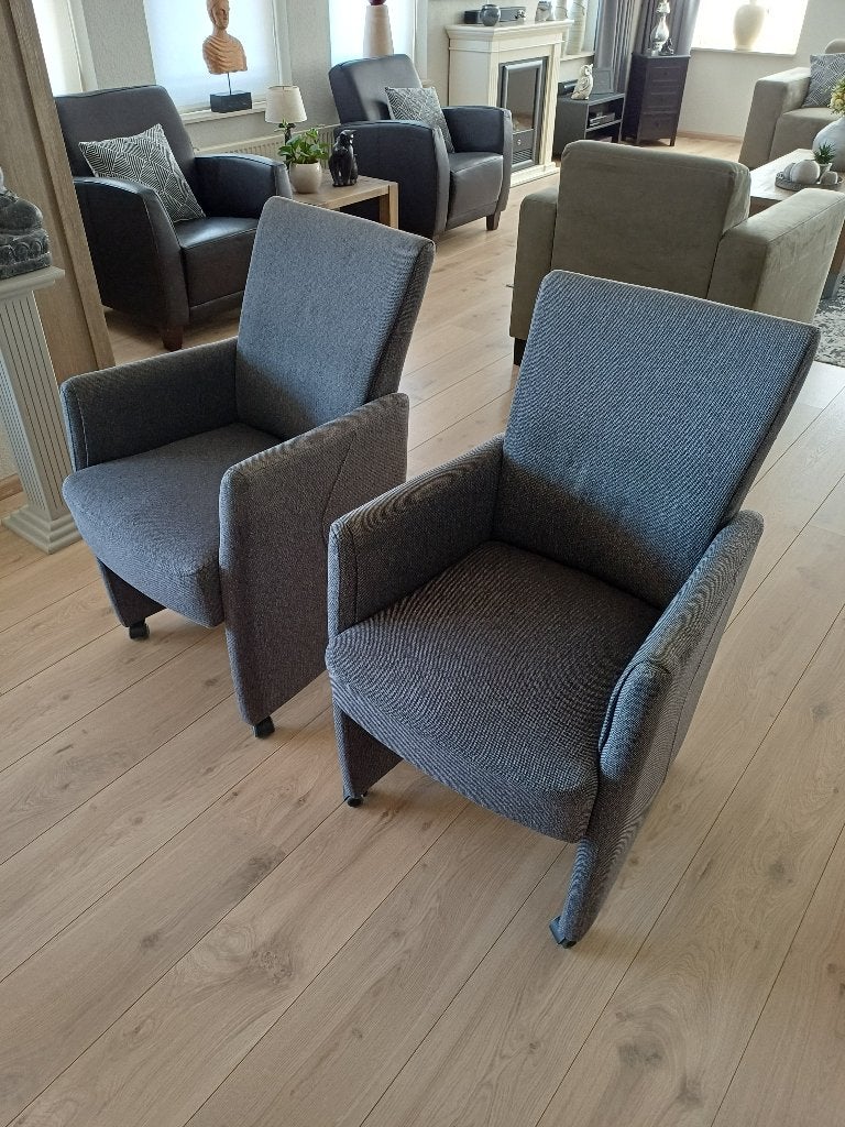 Eethoek stoelen op wieltjes, Huis en Inrichting, Ophalen, Gebruikt, Vijf, Zes of meer stoelen, Stof