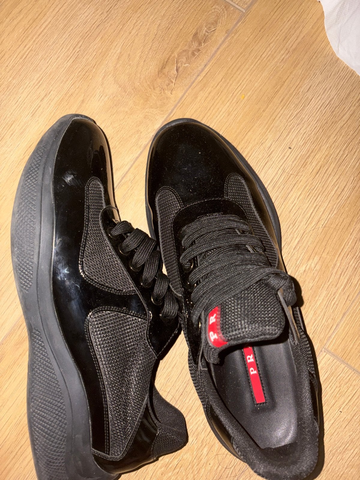 Zwarte Prada cups maat 43, Ophalen of Verzenden, Gedragen, Zwart, Sneakers of Gympen