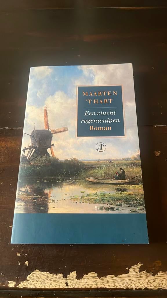 Maarten 't Hart - Een vlucht regenwulpen (Roman), Ophalen of Verzenden, Zo goed als nieuw, Nederland