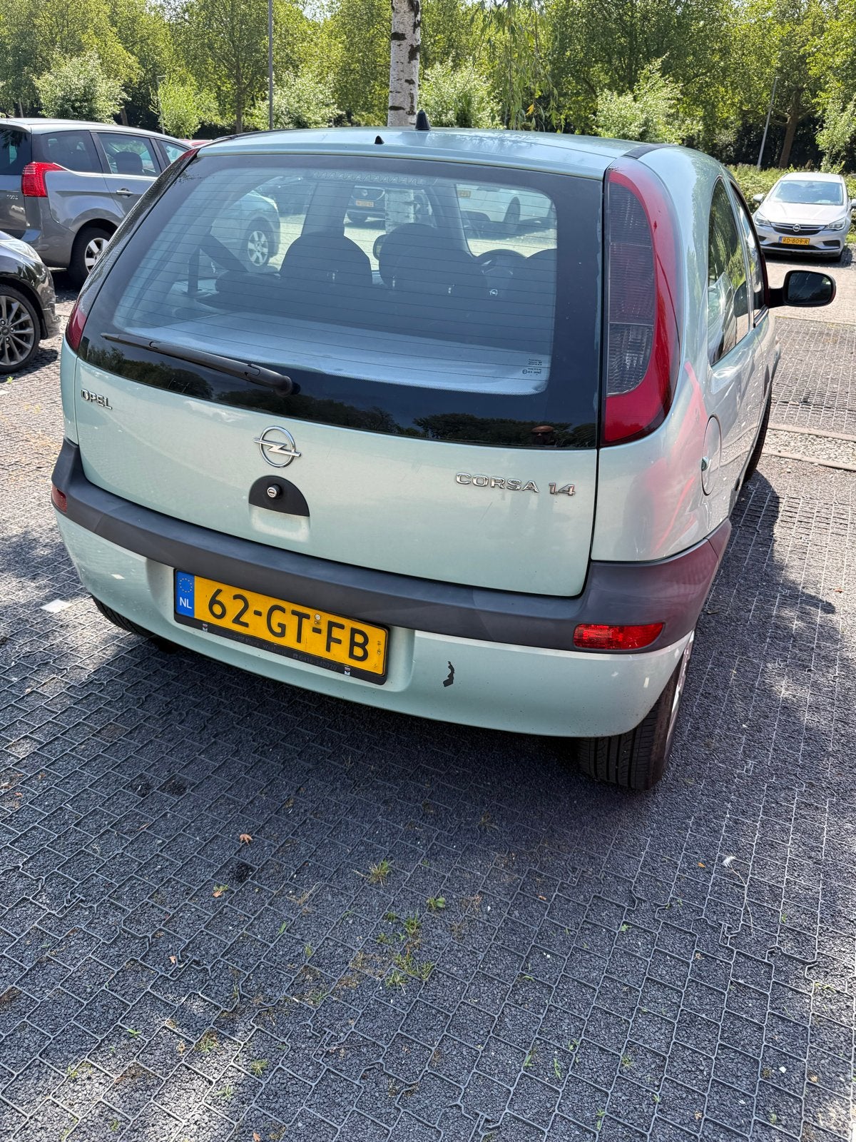 Loop/ sloop Opel Corsa twee nieuwe banden, Ophalen of Verzenden, Gebruikt, Opel