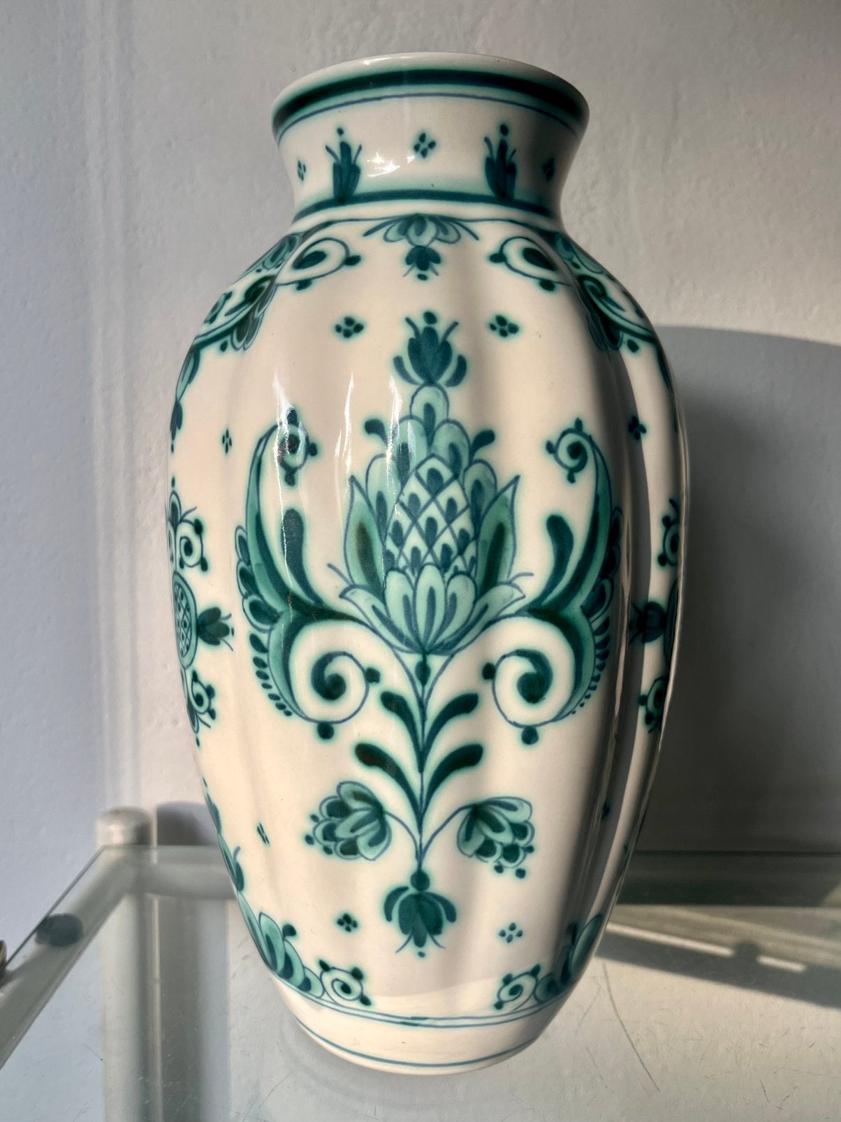 Vaas Porceleyne Fles Delvert Groen Delfts, Antiek en Kunst, Ophalen of Verzenden