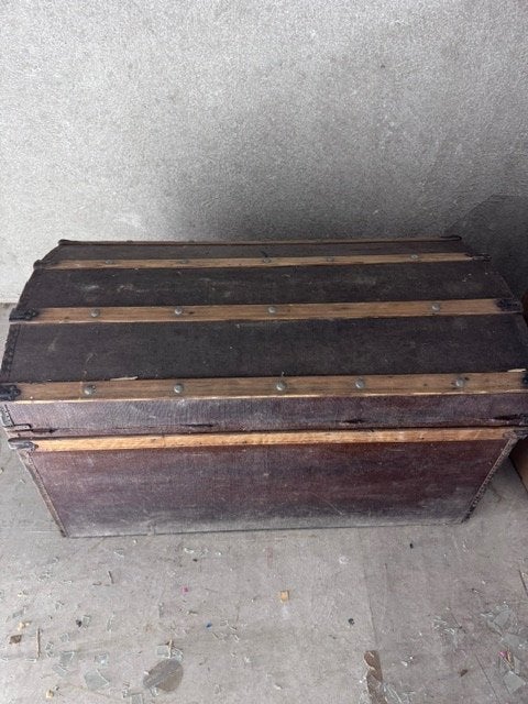 hutkoffer, 50 – 75, Gebruikt, 100 tot 150 cm, 50 tot 75 cm