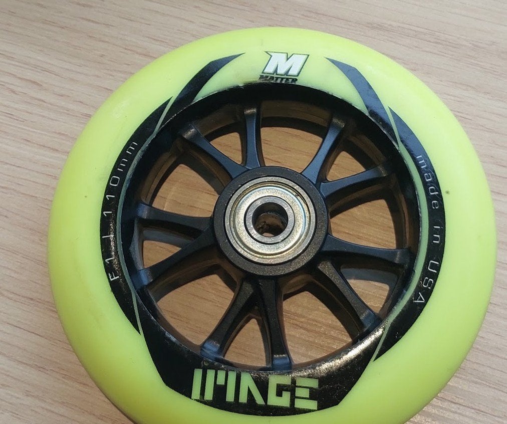 8 Matter Image 110 skatewielen, Ophalen of Verzenden, Zo goed als nieuw, Inline skates 4 wielen, Powerslide