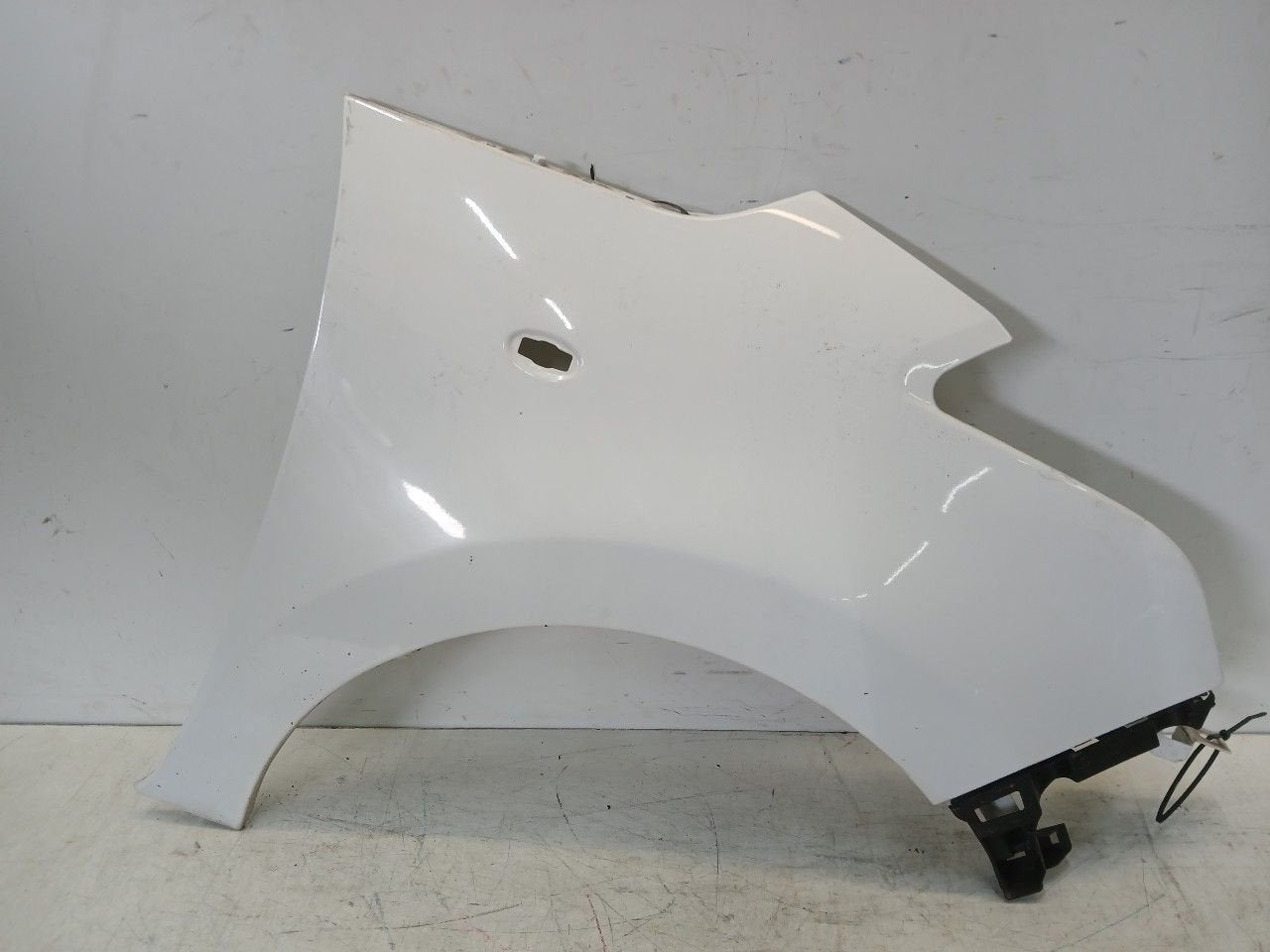 Spatbord rechts voor Citroën C3, Onderdelen@venauto.nl, Van der Ven Autorecycling B.V., Gebruikt, Ettenseweg 76, 4706 PB Roosendaal, The Netherlands