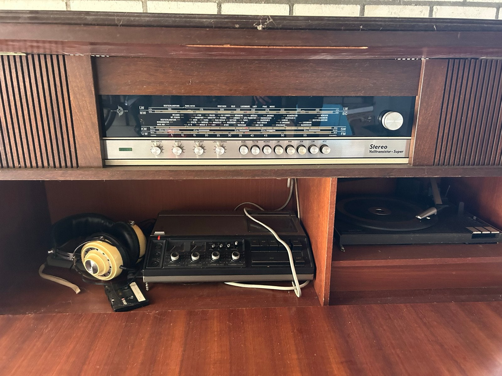 Vintage Stereo Meubel met Platenspeler en Radio, Ophalen