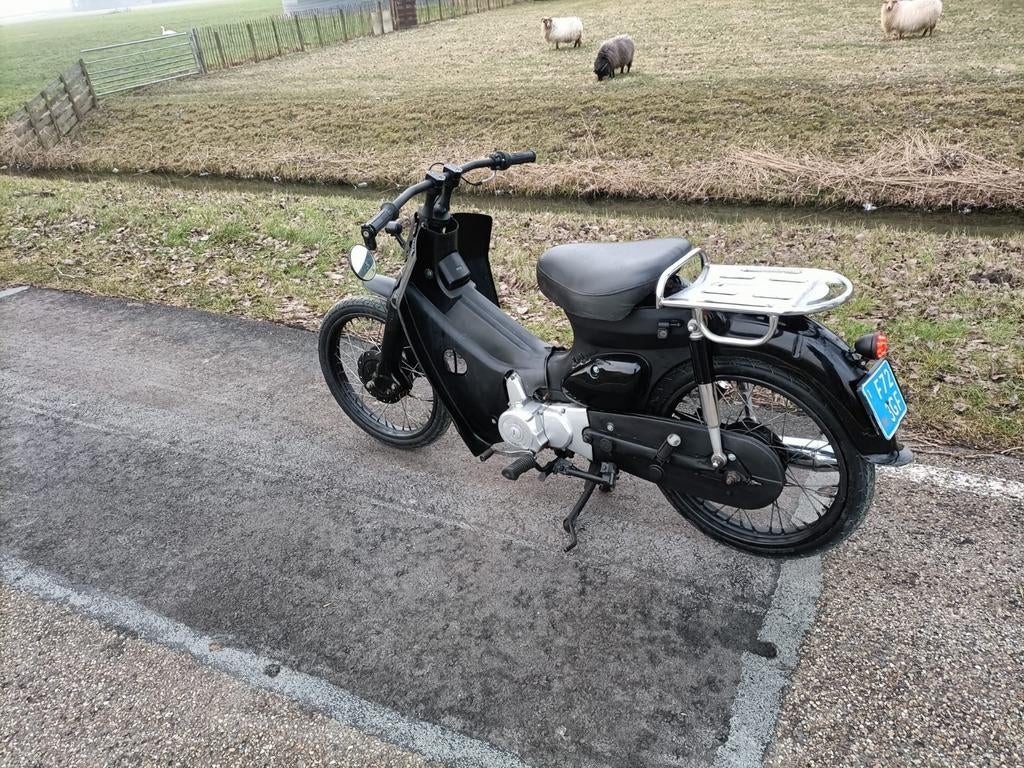 Replica honda c50, Fietsen en Brommers, Brommers | Tomos, Gebruikt, Overige modellen, Ophalen