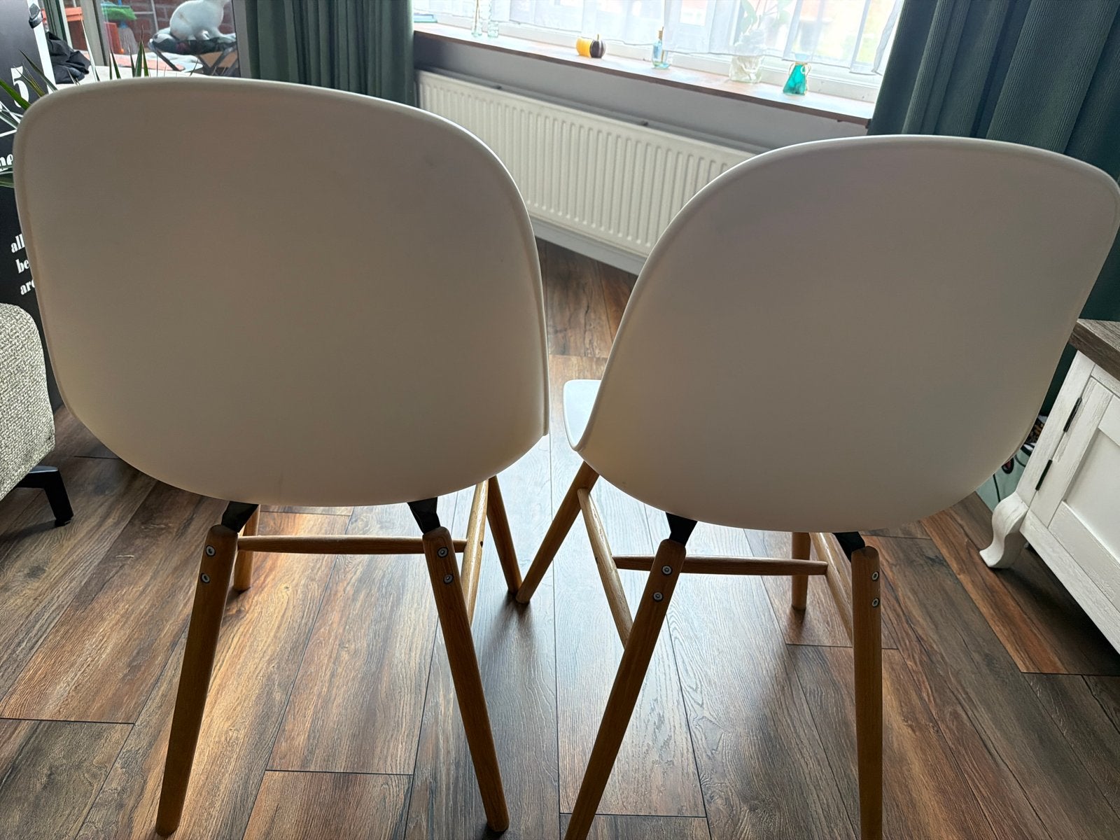 Twee Kwantum eethoek stoelen, Huis en Inrichting, Stoelen, Ophalen, Gebruikt, Twee, Wit