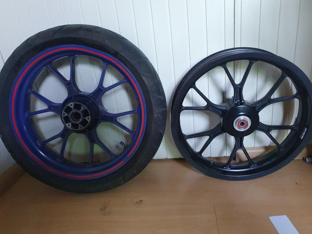 Achtervelg Derbi GPR Aprilia RS velg wiel achterwiel GPR50, Fietsen en Brommers, Brommeronderdelen | Algemeen, Ophalen of Verzenden