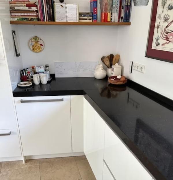 Keukenblad graniet zwart ook mooi voor buitenkeuken, Ophalen, Zwart, Zo goed als nieuw, 200 cm of meer