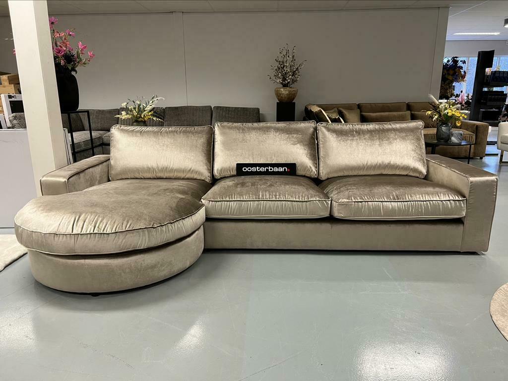 Luxe Velvet Hoekbank Lio 170x320cm NIEUW - UNIEK - Trend, Oosterbaan, Info@oosterbaanwonen.nl, Hoekbank, Venus 31 te Heerenveen