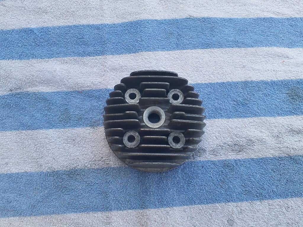 Ultrasoon gereinigde Cilinderkop Tomos buitenboordmotor, Ophalen of Verzenden, Gebruikt, Motor en Techniek