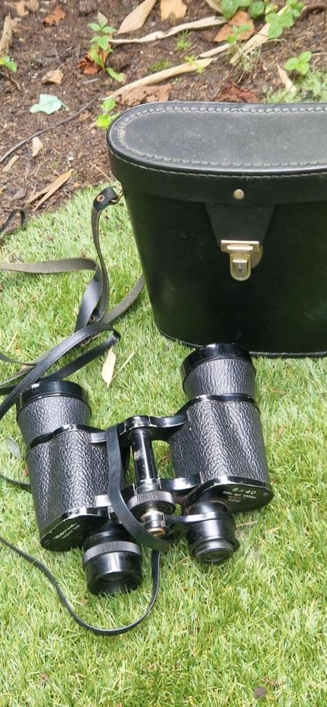 Vintage jaren 60 verrekijker van Revue (8x40) brocante, Audio, Tv en Foto, Optische apparatuur | Verrekijkers, Gebruikt, Overige typen