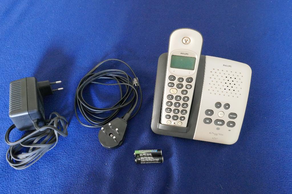 Philips Onis Vox 200 DECT telefoon met antwoordapparaat, Verzenden, Gebruikt, 1 handset