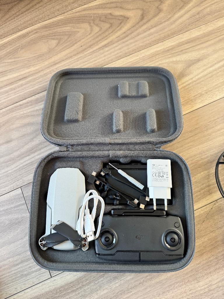 DJI Mavic Mini - fly more combo, Cameradrone, Ophalen of Verzenden, Zo goed als nieuw, DJI