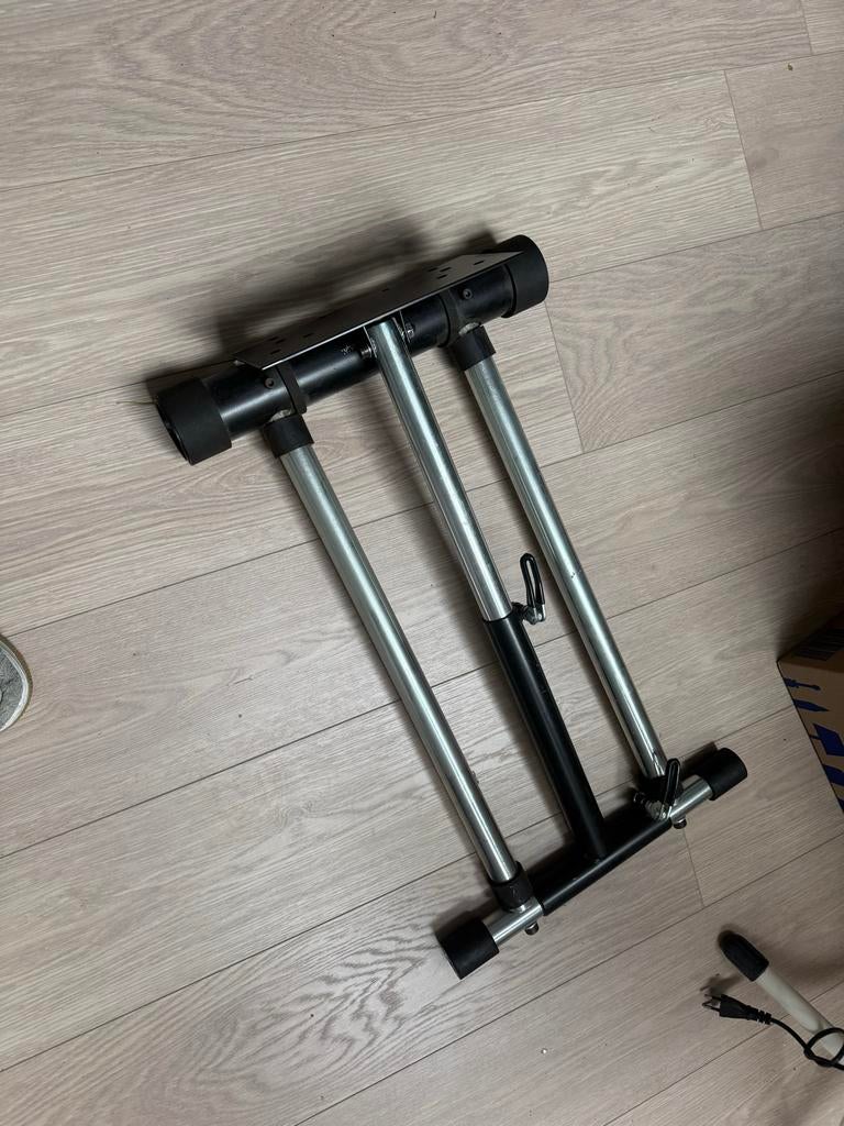 Wheel Stand Pro - Sim Racing Stuurstand, Ophalen, Zo goed als nieuw