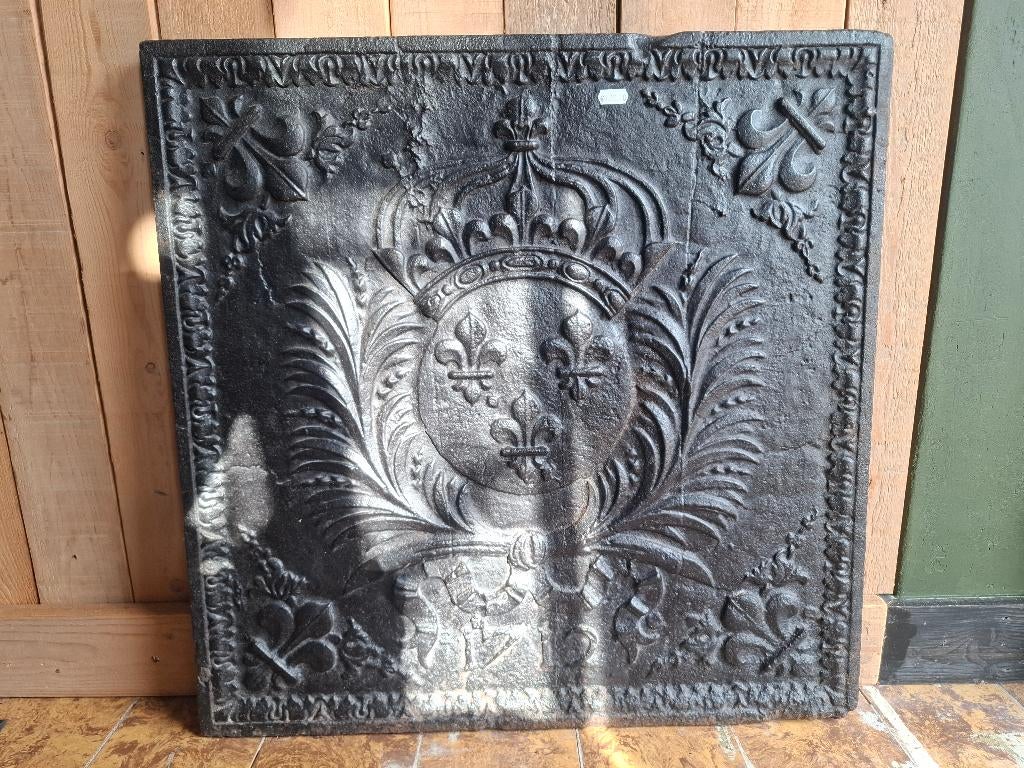Zware grote haardplaat uit 1712, Frans, fleur de lis, Ophalen