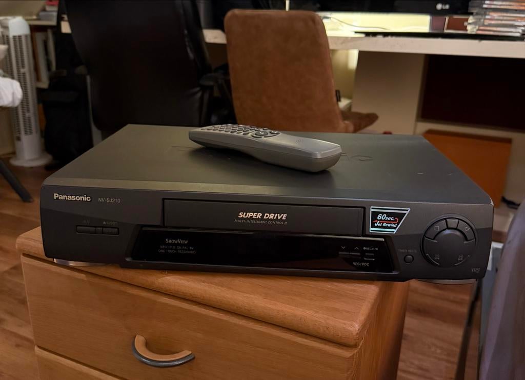 Panasonic NV-SJ210 In uitstekende staat, Ophalen of Verzenden, Gebruikt, VHS-speler of -recorder