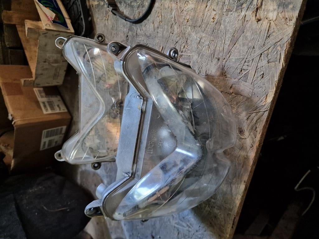 aerox voorlamp 2x netten staat € 20 per stuk, Ophalen of Verzenden, Zo goed als nieuw, Yamaha
