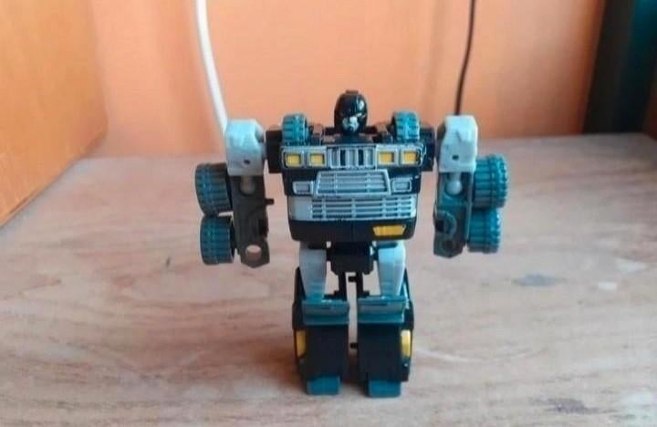 Transformers Figuur Scout Class Armorhide Target, Verzamelen, Transformers, Overige generaties, Ophalen of Verzenden, Gebruikt