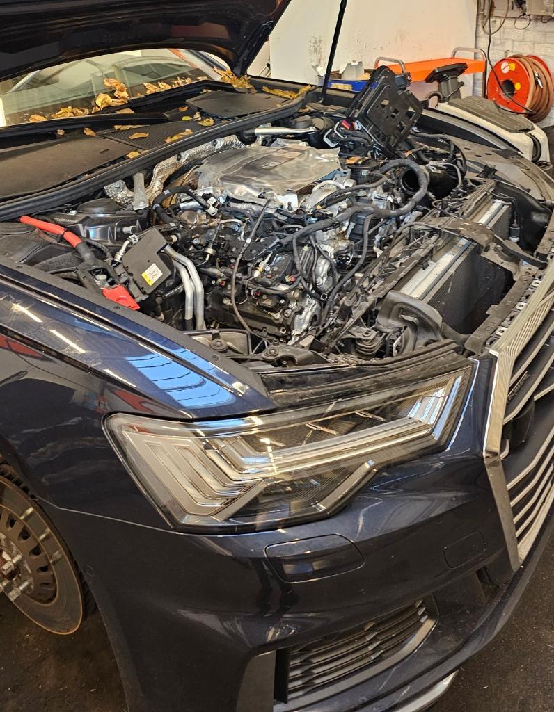 ​Auto Specialist NH Storingen, Onderhoud & Detailing A tot Z, 24-uursservice, Autoruitschadeherstel
