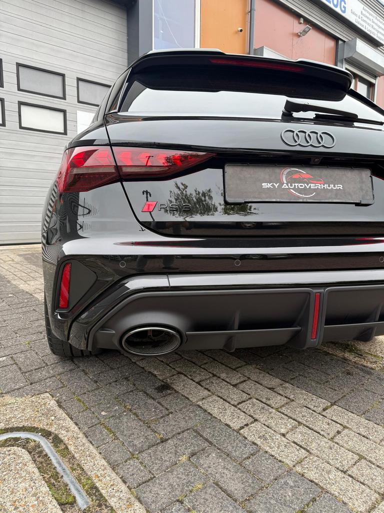 Foto 21 van RS6, RSQ3(2x), RS3, GLC63s, A45s, Golf 8R - App: 0618646980