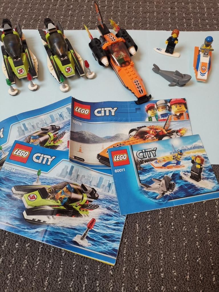 Lego city race boten set 2x 60114 60178 60011, Ophalen of Verzenden, Zo goed als nieuw