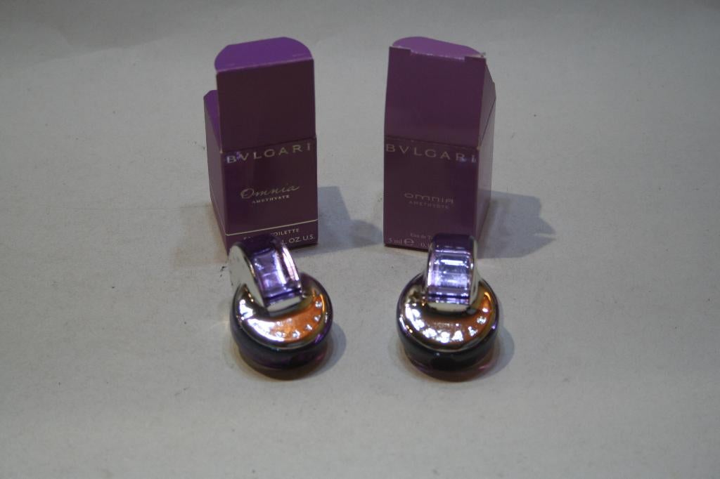 2 Bvlgari Omnia Amnethyste 5 ml EdT verschillende opschrift., Ophalen of Verzenden, Nieuw, Miniatuur, Gevuld